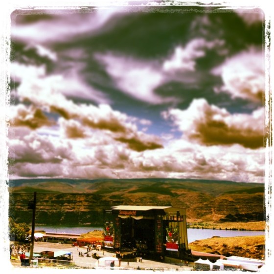 The Gorge must be short for "This place is fucking gorgeous".